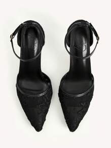 CUCCOO CHICEST 女士蕾丝网眼尖头镂空踝带高跟派对婚鞋，黑色 - 黑色 - 查看 8