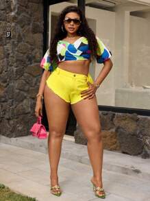 SHEIN SXY Plus Size Sexy Frayed Hem Yellow Denim Shorts - Yellow - View 5