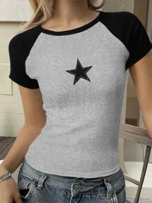 SHEIN Teen Girls Grey & Black Patchwork Fitted Ribbed Short Sleeve Round Neck T-Shirt With Star And Pentagram Print, Casual Retro Style For Spring And Summer - Black - View 1