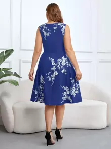 SHEIN Clasi Plus-Size Floral Printed Pleated Dress Blue Dress - Blue - View 2