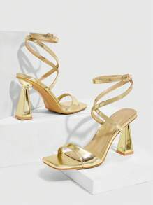 CUCCOO SZL Sandalias de mujer de tacón alto abierto de punta con correa asimétrica dorado calado - Dorado - Ver 6