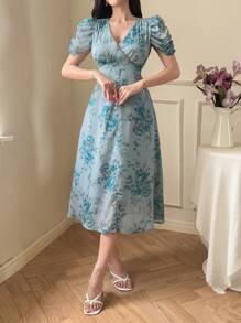xheDAZY Vestido de mujer de longitud media con escote en V y estampado floral diminuto, vestido de verano para el Día de San Valentín, atuendos de vacaciones para mujeres, estilo bohemio para Pascuaxhe - Azul - Ver 2