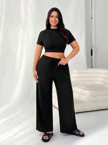 SHEIN EZwear Set de 2 piezas: Top de manga corta de punto negro y pantalones largos de talla grande - Negro - Ver 5