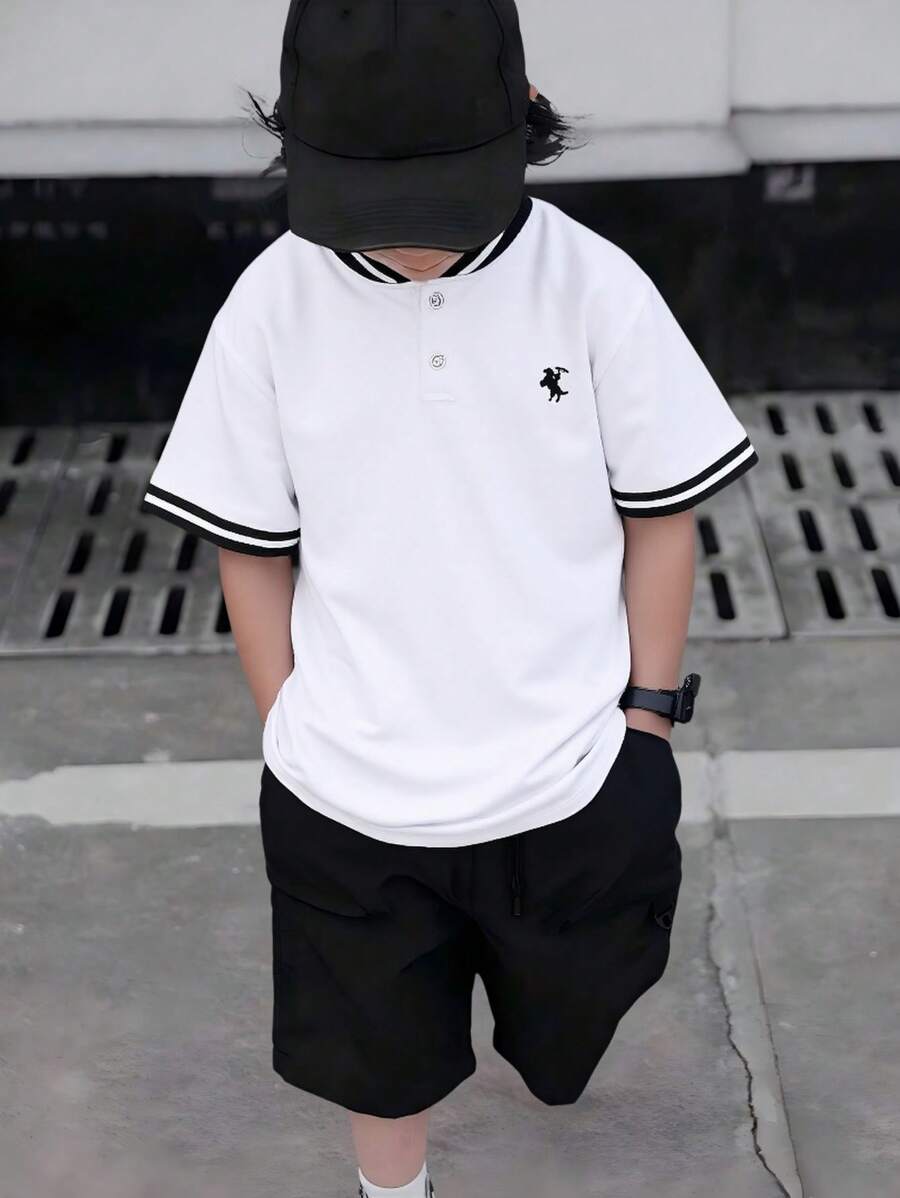 SHEIN Mirajuku 青少年男孩休闲时尚马匹印花罗纹领短袖 Polo 衫 - 白色 - 查看 1