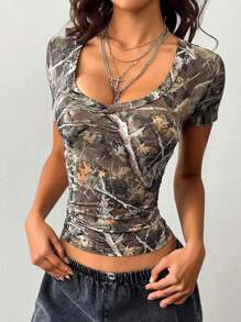 INAWLY Camiseta de mujer de manga corta con pliegues y estampado de camuflaje, para verano - Verde militar - Ver 1