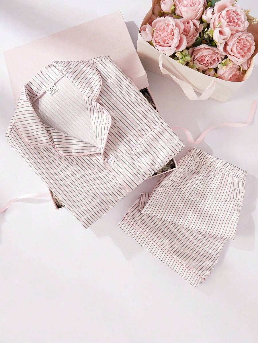 2 chiếc áo ngắn tay bằng vải satin dễ thương cho bé gái tuổi mới lớn và quần short thường ngày, bộ đồ ngủ mềm mại Bộ quần áo cho bé gái tuổi mới lớn Bộ đồ ngủ tay ngắn - Hồng - Xem 1