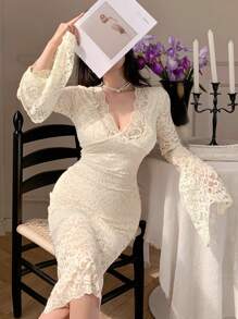 DAZY Đầm dạ hội tay loe cổ chữ V ren cho nữ, dáng dài vừa phải, thanh lịch, xếp nếp, váy cưới, váy mùa thu, váy dài tay - Màu be - Xem 8
