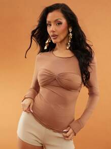 SHEIN Unity Top Long Sleeve Brassiere Lettuce Hem Swoop Neck Summer Event Top Music Festival Elegant Vacation Spring Break Brunch Party Thanksgiving Christmas NYE New Years Eve Outfits For Women - Brown - View 2