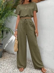 SHEIN Frenchy Áo crop top tay cánh dơi & quần cạp rút vải họa tiết hai mảnh - Màu xanh Ô liu - Xem 5