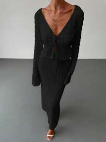 Aloruh Women's Autumn/Winter New Arrival Sexy Fashionable Front Tie Top And Low-Waisted Ruched Texture Long Skirt 2 Pieces Set