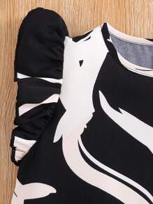 SHEIN Young Girl Fresh Fashion Pattern Round Neck Cap Sleeve A-Line Woven Dress