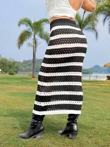 SHEIN EZwear 大码女式度假条纹镂空长款休闲针织裙 - 黑與白 - 查看 2