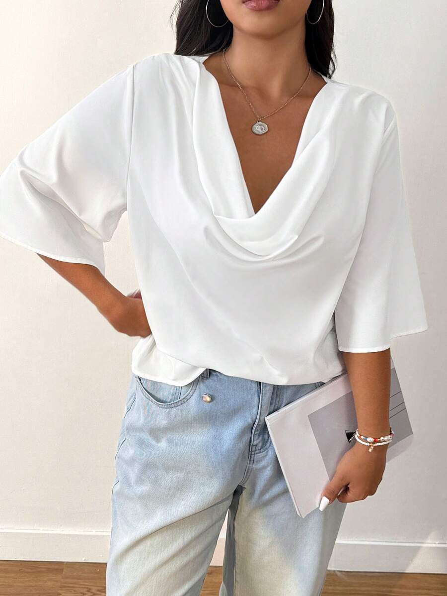 SHEIN EZwear 大码休闲简约纯色雪纺衬衫，低胸领口