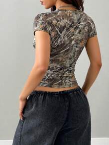 INAWLY Camiseta de mujer de manga corta con pliegues y estampado de camuflaje, para verano - Verde militar - Ver 2