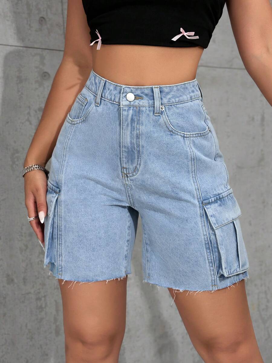 SHEIN PETITE Women's Utility Pocket Casual Versatile Denim Shorts - Light Wash - View 1