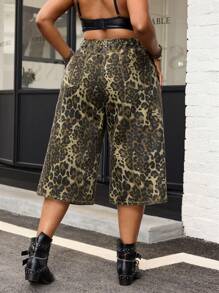 Plus Size Women Non-Stretch Leopard Print Capri Jeans Western Cowboy Style Summer Bermuda Shorts - Brown - View 2