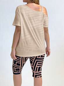 SHEIN Essnce 大码女装春夏休闲日常运动宽松心形印花两件套，夏季女装，外出套装，两件套裤子，服装，骑行短裤套装，女式印花T恤套装，教师服装，机场服装 - 卡其色 - 查看 2