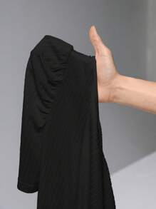 SHEIN Essnce 大码女式夏季休闲紧身方领T恤3件装，夏季，女式可爱上衣，条纹T恤，夏季 - 黑與白 - 查看 11