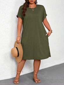 EMERY ROSE 大尺碼夏季休閒寬鬆直筒圓領連衣裙