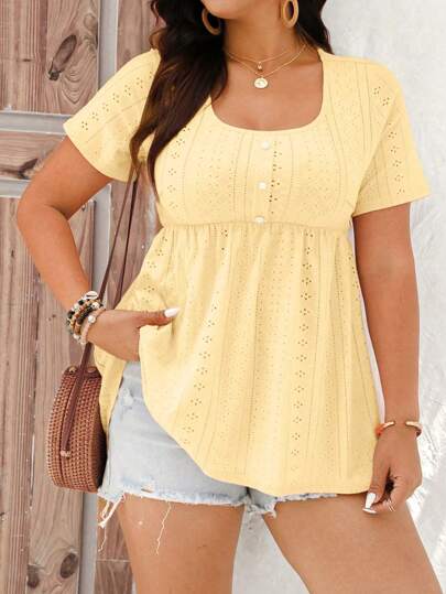 EMERY ROSE 大码休闲纯色镂空刺绣短袖 T 恤