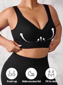 Easithlete Plus Size Women's Seamless Sports Bra In Black