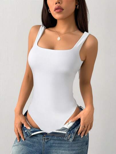 SHEIN PETITE Women Square Neck Sleeveless Backless Solid Color Bodysuit