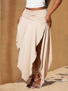 SHEIN PETITE CURVE Falda asimétrica gris caqui de talla grande para mujer, de unicolor, con cintura fruncida y abertura alta sexy, adecuada para vacaciones en la playa, citas, cumpleaños, despedida de soltera, estilo lindo y casual, para ir de compras, salir, fácil de combinar y que hace que la figura luzca estilizada.