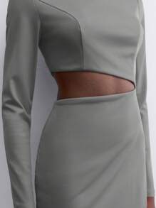 Maija Vestido corto de mujer de manga larga, cuello redondo, con diseño calado, ajustado, elegante y versátil para fiesta de vacaciones y primavera