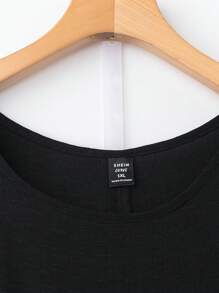 SHEIN LUNE 大码女式圆领无袖休闲舒适上衣，带荷叶边下摆，适合夏季休闲通勤和度假穿着 - 黑色 - 查看 3