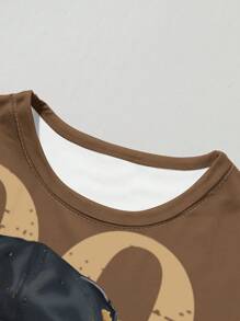 SHEIN Tween Boy 酷炫耳机 & 熊字母数码印花休闲街头风格舒适套装，适合夏季户外运动 - 棕色 - 查看 4