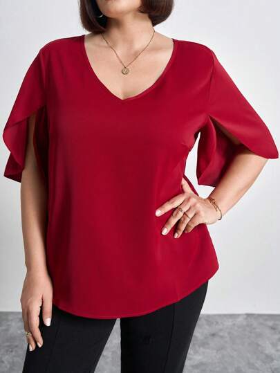 Chikora Blusa de manga corta y cuello en V con estampado de corazones rojos en todo el Body, diseño minimalista, ideal para uso diario, citas y fiestas del Día de San Valentín, atuendo de oficina para mujer de talla grande