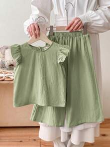 SHEIN LMoss Kids LMoss 2pcs Set Young Girl Woven Plain Round Neck Ruffle Trim Casual Blouse & Loose Woven Pants - Green - View 2