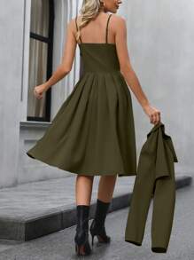 SHEIN Clasi Femme Ensemble 2 pièces style universitaire élégant : blazer à manches longues avec col et robe camisole à volants