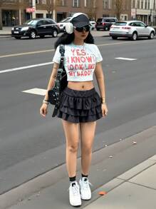 SHEIN 少女英文印花圆领短袖T恤蕾丝腰带蝴蝶结荷叶边迷你裙 - 黑與白 - 查看 4