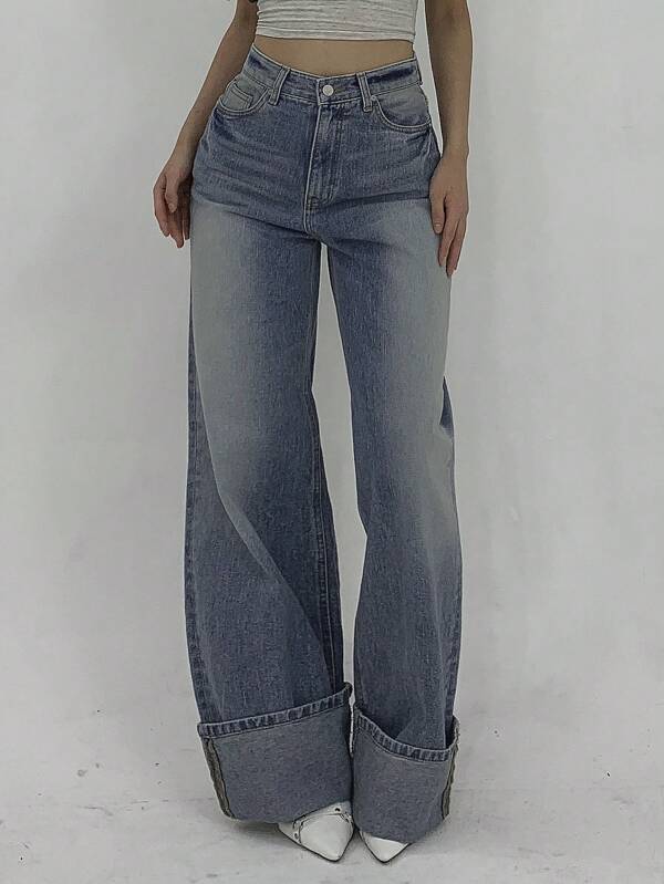 DAZY Women's Casual Loose Fit Flared Cuff Pocket Jeans