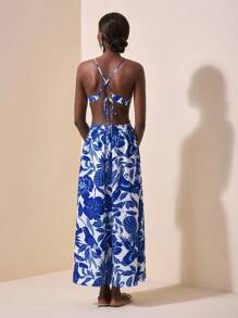 Slaydiva Summer New Casual Vacation Hollow Tie-Up Blue & White Printed Dress For Women - Blue and White - View 2