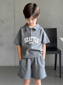 年轻男孩夏季新款前印花翻领半拉链宽松短袖上衣和休闲短裤套装，时尚运动简约装 - 灰色 - 查看 3