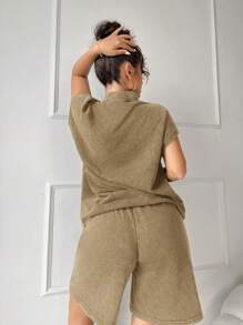 SHEIN SXY 2pcs Plus Size Women's Stand Collar Batwing Short Sleeve Top And Shorts Set Cargo Tarte Mcrae - Coffee Brown - View 2