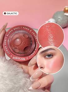 SHEGLAM Lunar Orbit Blush Ball-Galactic Cream 腮紅霜 不褪色 多用途 太空船形狀 天然色素 不油膩 可混合臉部彩妝 品牌 美容 化妝 化妝品 適合女性與女孩 完美搭配夏季春季 Y2K 時尚 流行 生日 母親節禮物 假期 派對準備就緒 最佳顏色 - Galactic - 查看 1