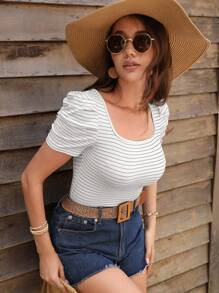 SHEIN VCAY Camiseta casual de mujer con cuello cuadrado a rayas y mangas abullonadas cortas - Marrón - Ver 5