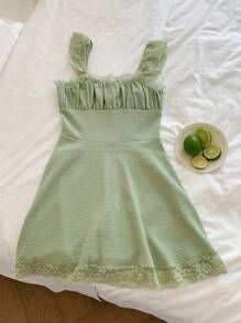 Comfortcana 女士优雅撞色蕾丝荷叶边下摆短款连衣裙 - 綠色 - 查看 6