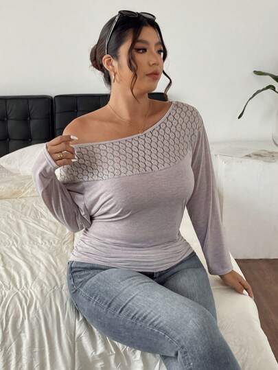 SHEIN Frenchy Plus Size Women Contrast Lace Ruffle Long Sleeve T-Shirt