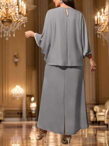 SHEIN Clasi 大码女式仿珍珠装饰圆领蝙蝠袖上衣和半身裙套装，优雅两件套