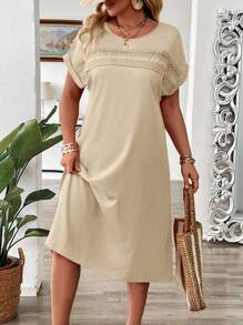 SHEIN LUNE Abito estivo minimalista oversize con scollo tondo, spalle scese, contrasto di pizzo, morbido e comodo
