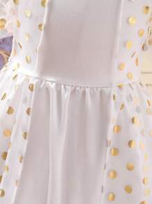 SHEIN Rochie mini cu mâneci bufante din plasă, cu imprimeu metalic, fetiță tânără - alb - Vizualizare 4