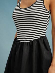 WESTFADE Áo ba lỗ cổ tròn dệt kim sọc và nylon kiểu phương Tây bó sát & xòe váy midi cowgirl mùa xuân kỳ nghỉ hè bãi biển - Đen và trắng - Xem 5