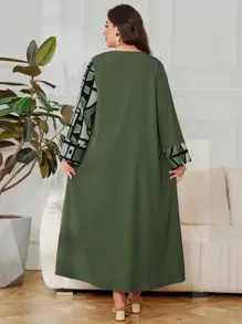 SHEIN Lacomfia Vestido de manga larga con estampado geométrico de bloques de color para tallas grandes