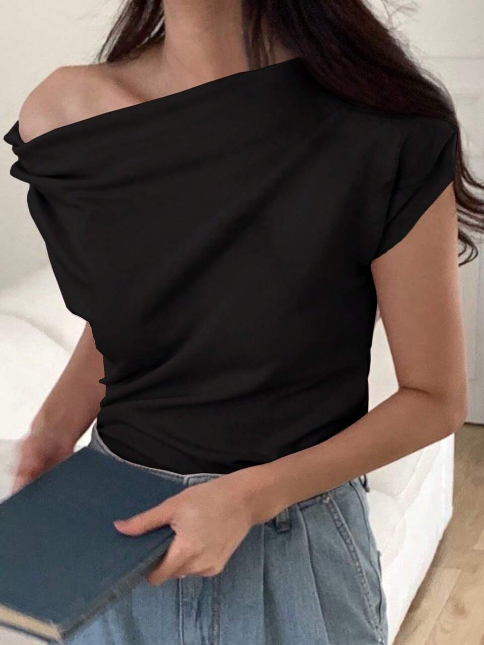 Women Solid Color Fashionable Loose Oblique Shoulder Pleated T-Shirt,Off Shoulder Top