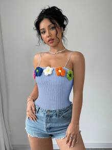 Chiquease Canotta decorata con fiori 3D da donna