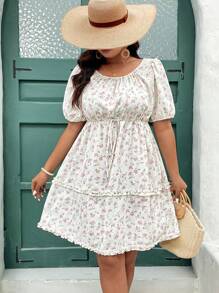 SHEIN Frenchy Vestido casual de minifalda de vacaciones con mangas abullonadas, cinturón y estampado floral estilo ditsy para mujer de talla grande